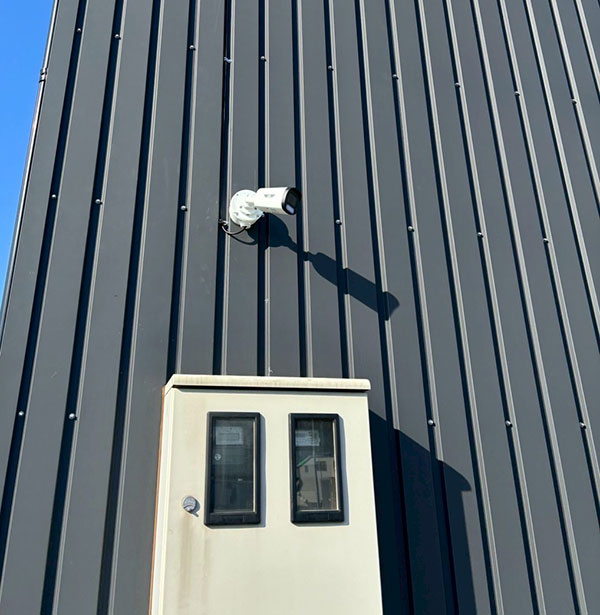 千葉市 内装会社 倉庫 防犯カメラ設置